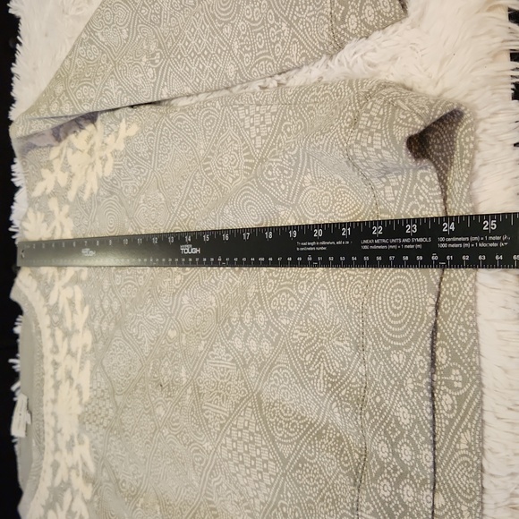 Lucky Brand Embroidered Pullover Sweatshirt - Picture 9 of 11